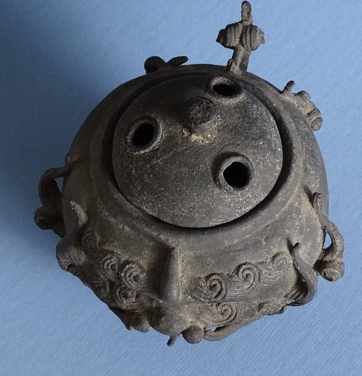 品名:時代香炉・作者:不詳・時代:中国唐宗元時代(想定 品名:時代香炉・作者:不詳・時代:中国唐宗元時代(想定