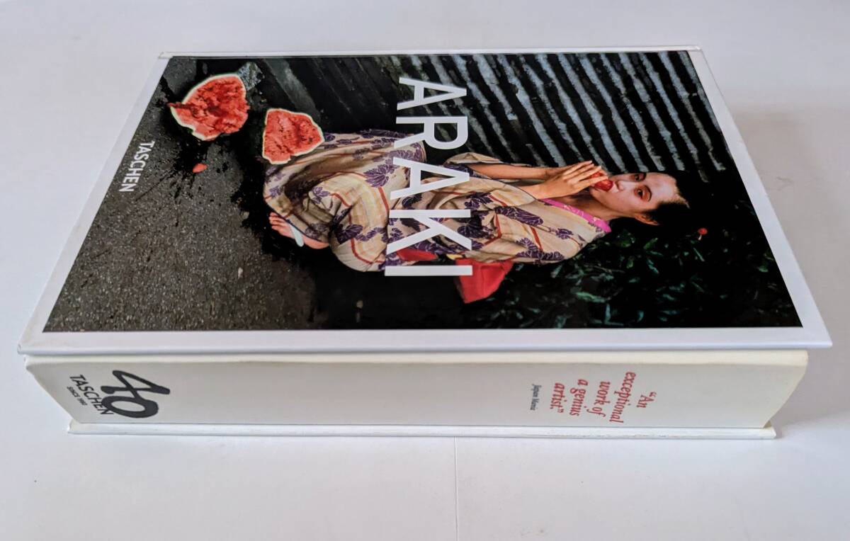 荒木経惟 Nobuyoshi Araki - ARAKI 【タッシェン】 TASCHEN 創業 荒木経惟 Nobuyoshi Araki - ARAKI 【タッシェン】 TASCHEN 創業