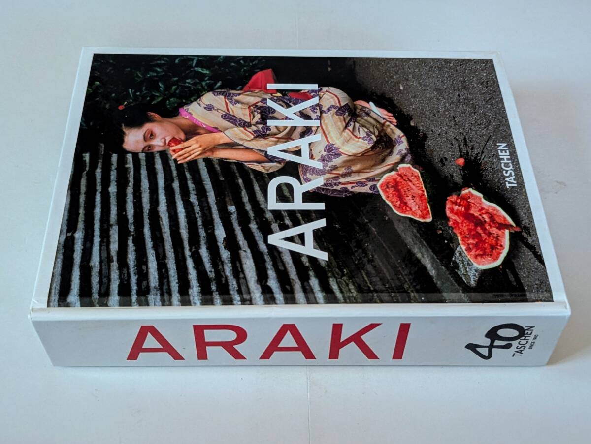 荒木経惟 Nobuyoshi Araki - ARAKI 【タッシェン】 TASCHEN 創業 荒木経惟 Nobuyoshi Araki - ARAKI 【タッシェン】 TASCHEN 創業