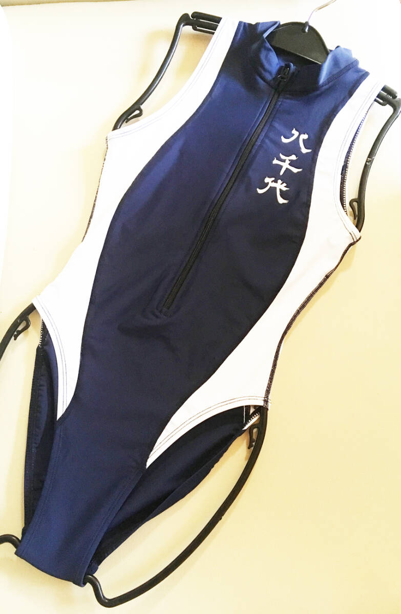 水球　競泳水着　匿名発送