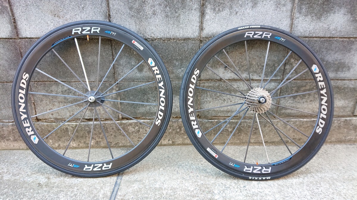 72500円 【美品】ほぼ新品 レイノルズ RZR 46 F/R シマノ 超軽量 72500円 【美品】ほぼ新品 レイノルズ RZR 46 F/R シマノ 超軽量