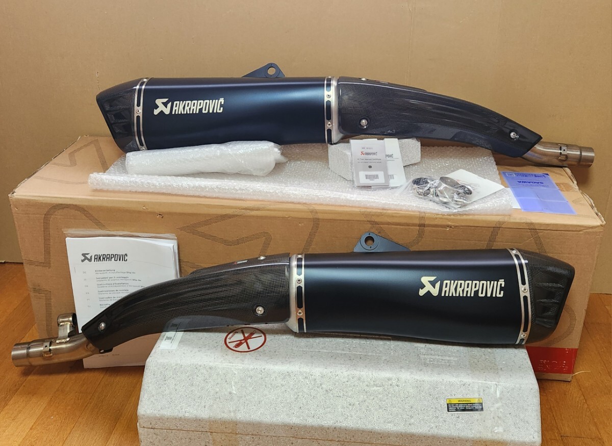 AKRAPOVIC｜アクラポビッチ│スリップオン チタン｜BMW K1600B/Grand America (19-20)│マフラー｜S-B16SO3-HRAATBL