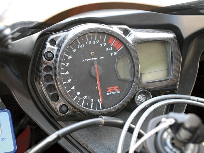 マジカルレーシング|メーターカバー|GSX-R1000(05-08) マジカルレーシング|メーターカバー|GSX-R1000(05-08