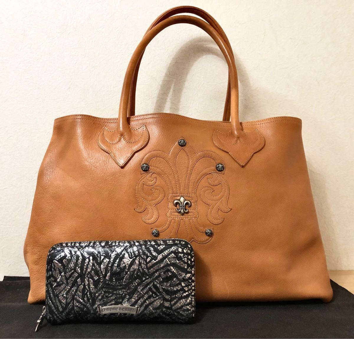 大きさ比較畫像!ウォレットは付屬しません