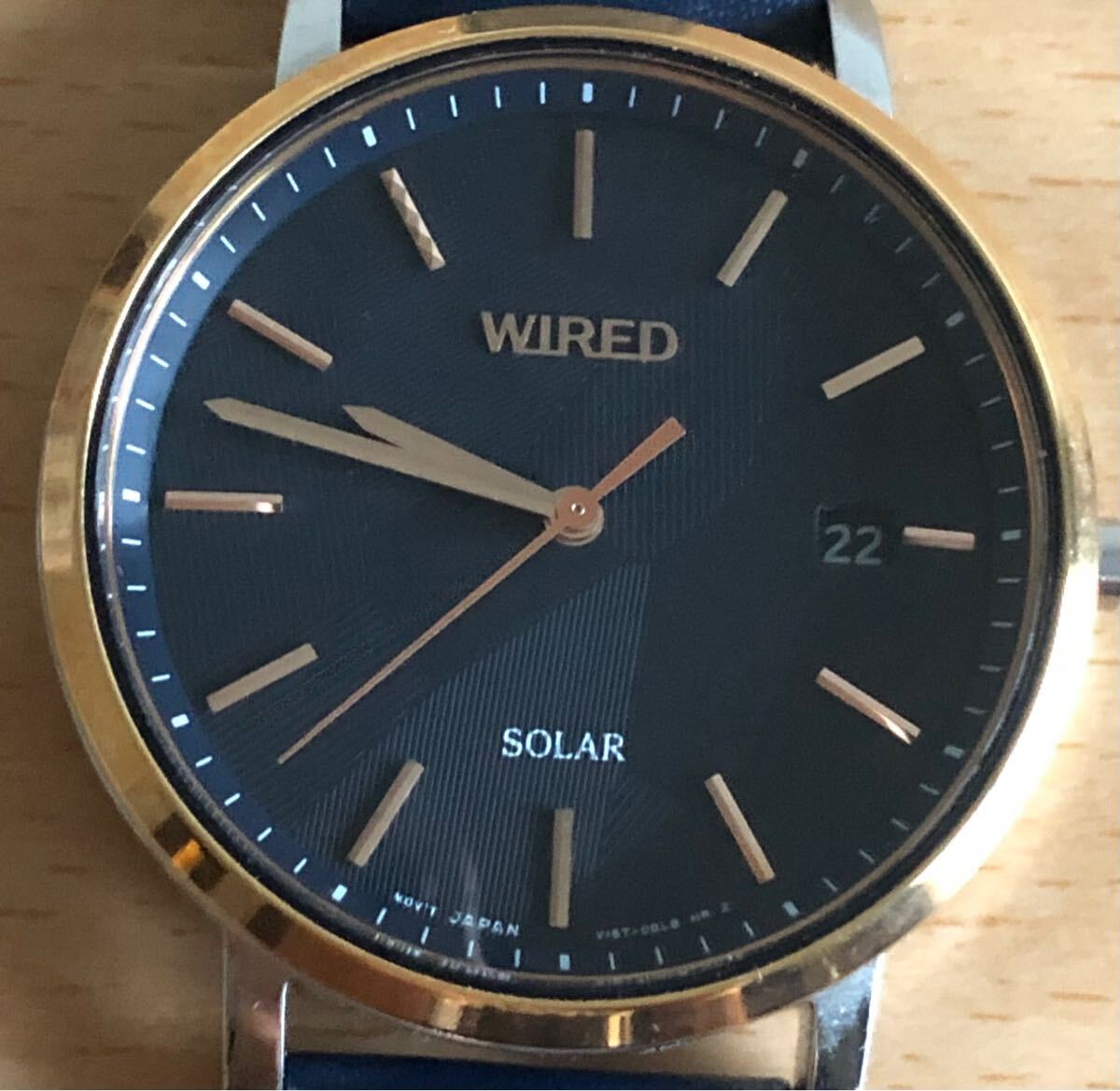 676-0043 SEIKO セイコー WIRED ワイアード　メンズ腕時計　革ベルト　ソーラー　ネイビー　V157-0CG0 動作確認済み