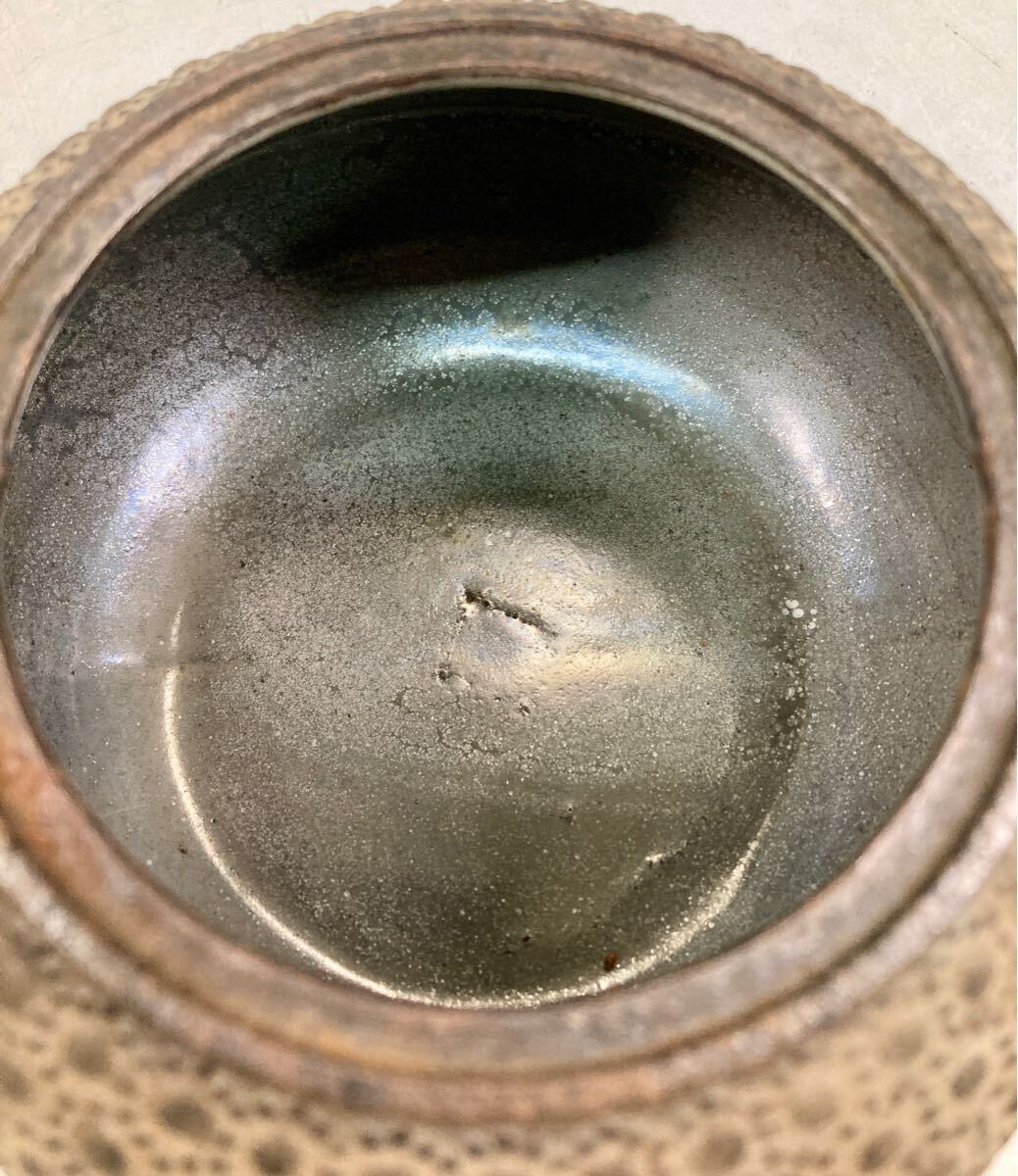 南部鉄瓶 岩鋳造 亀甲霰文鉄瓶 茶道具 鉄器 岩鋳 金属工芸 古美術品　壺 Yahoo!オークション - 南部鉄瓶 岩鋳造 亀甲霰文鉄瓶 南部鉄器