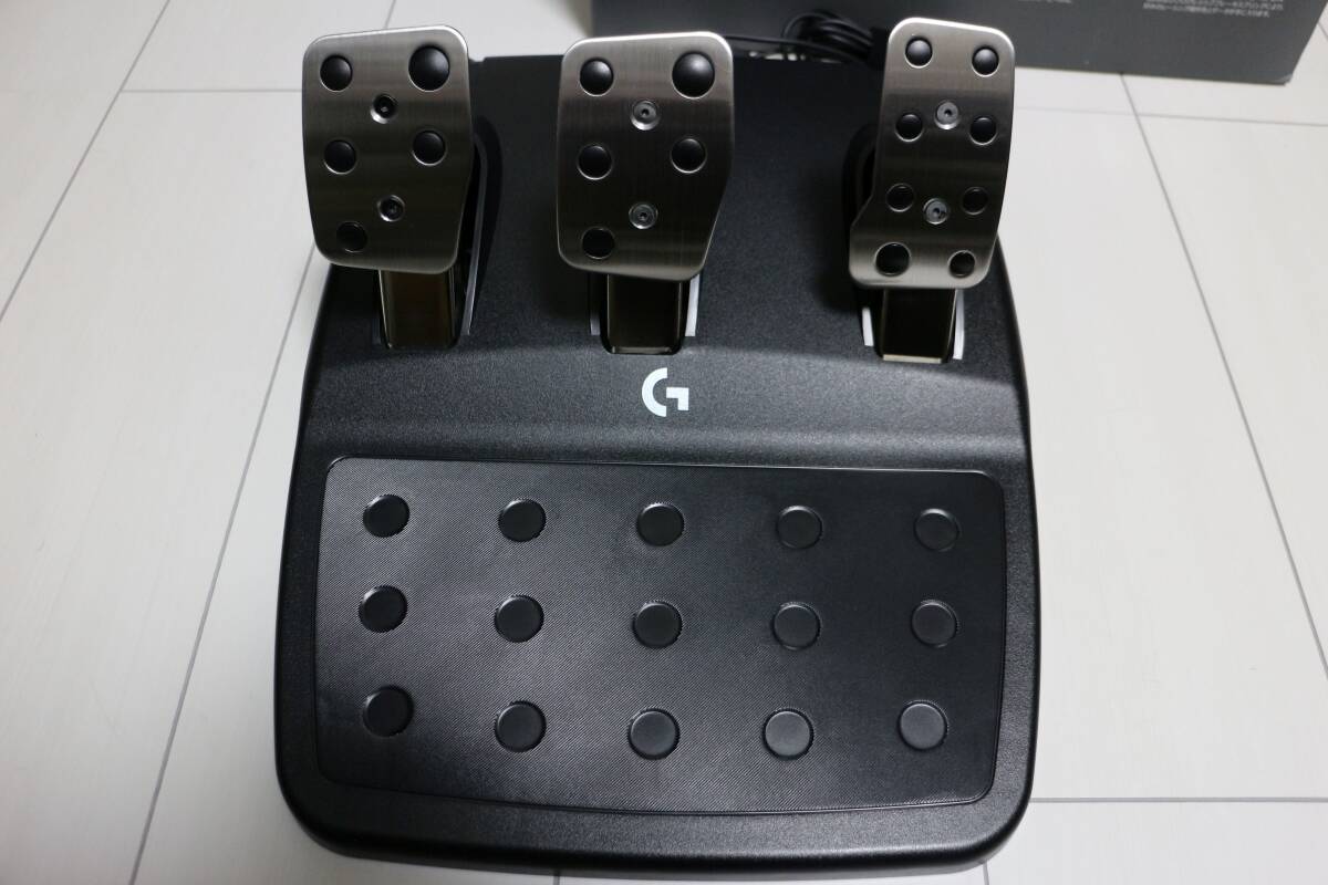 送料無料】G923 TRUEFORCEレーシングホイール(6速シフター付き 送料無料】G923 TRUEFORCEレーシングホイール(6速シフター付き