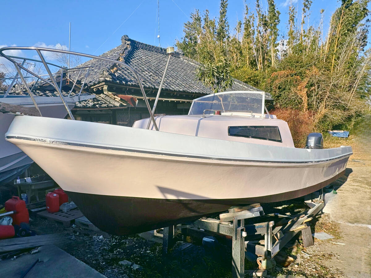 150000円 ヤマハ ボート F22 4ストヤマハ船外機60馬力 保管場所 150000円 ヤマハ ボート F22 4ストヤマハ船外機60馬力 保管場所