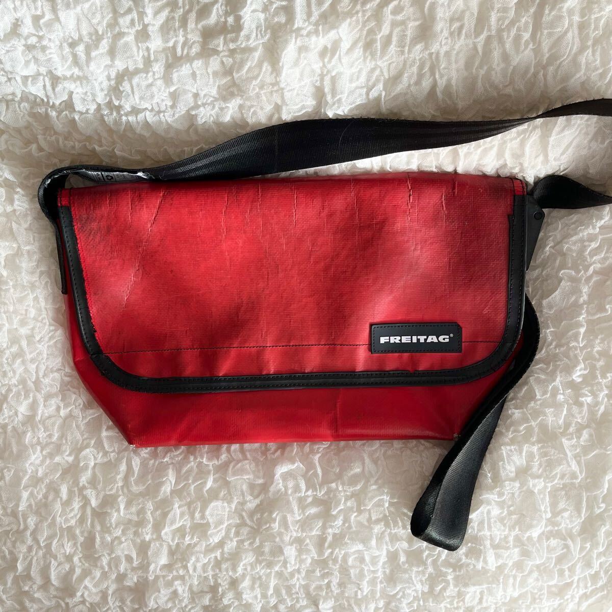 メッセンジャーバッグ Freitag F42 Surfside6