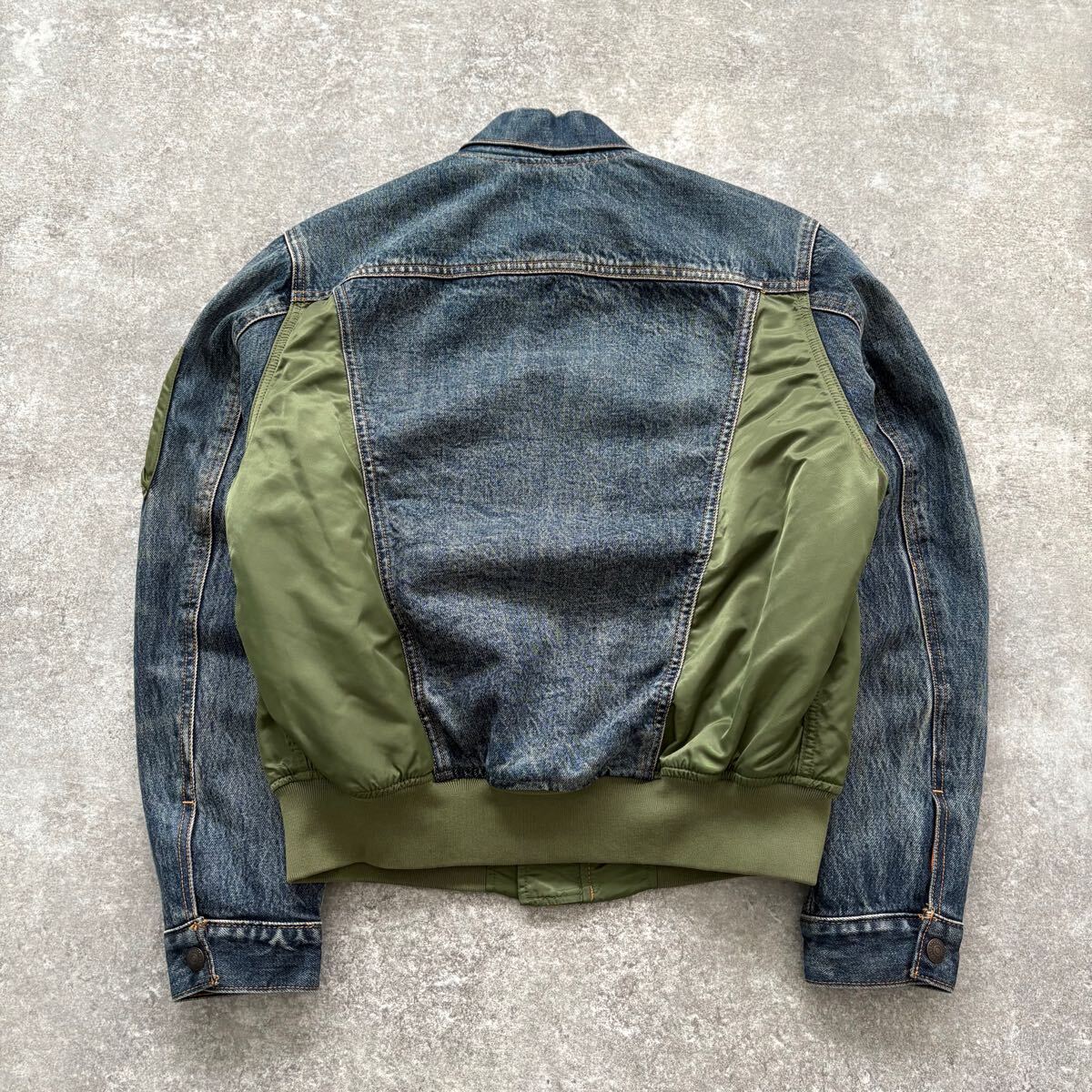 LEVI'S】HYBRID TRUCKER JACKET リーバイス ハイブリッド ma-1 LEVI'S】HYBRID TRUCKER JACKET リーバイス ハイブリッド ma-1