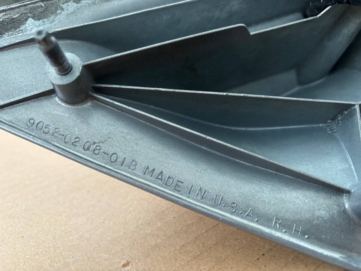 ベース部に「MADE IN USA」の刻印有り