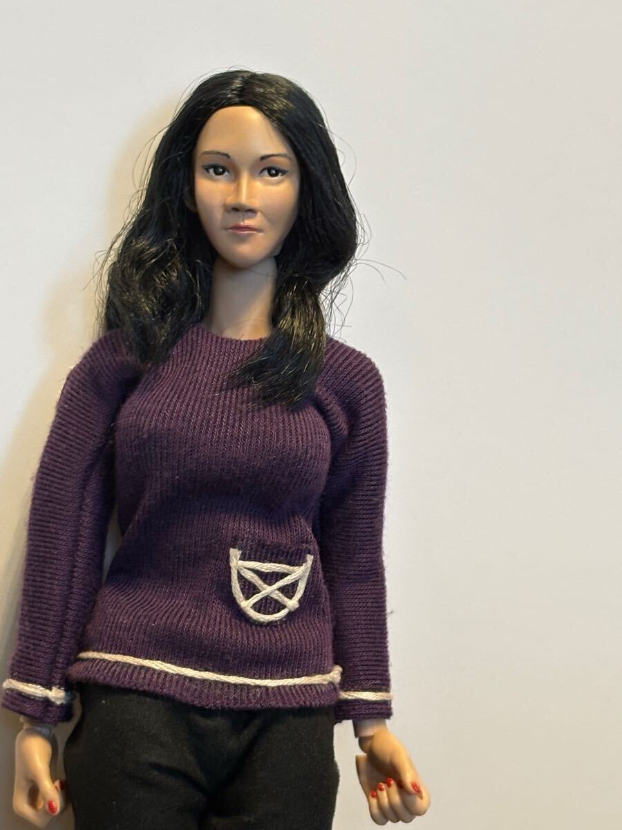 燃えよドラゴン 1/6 カスタムフィギュア 女スパイ メイ・リン 燃えよドラゴン 1/6 カスタムフィギュア 女スパイ メイ・リン
