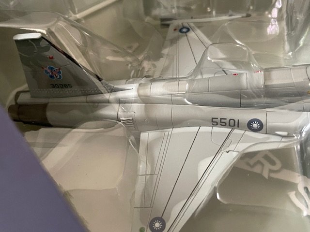 Bibian 比比昂- ホビーマスター1/72 ノースロップF-5 RF-5E Bibian 比比昂- ホビーマスター1/72 ノースロップF-5 RF-5E
