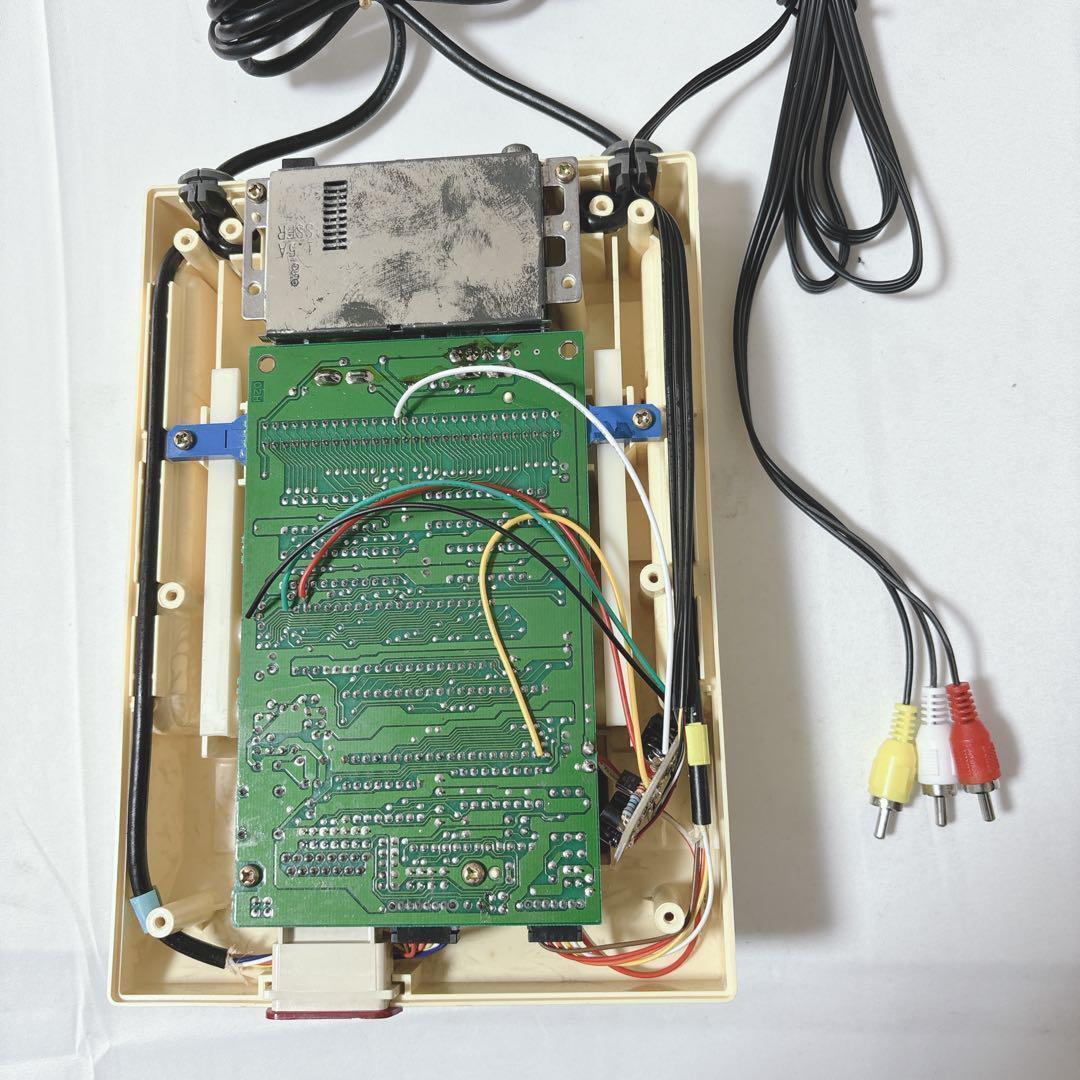 ✅一発起動 現代のテレビ使用ファミコン本体+USBC給電 ステレオ ✓一発起動 現代のテレビ使用ファミコン本体+USBC給電 ステレオ