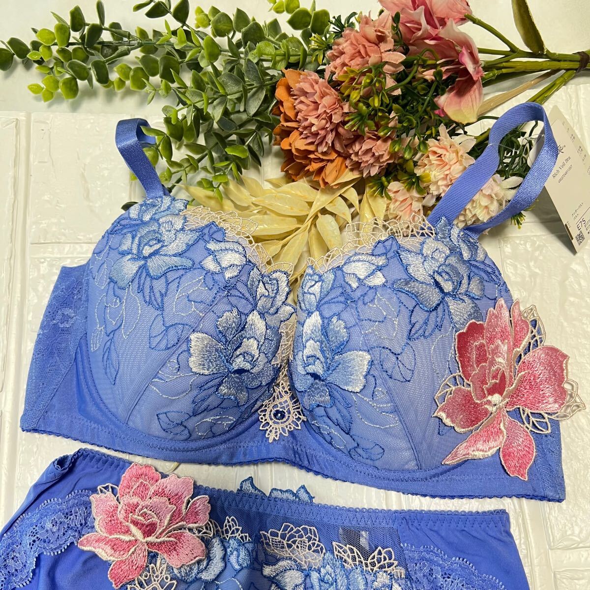 新品】wacoal サルート 76 ブラ ショーツセット E75L LG r