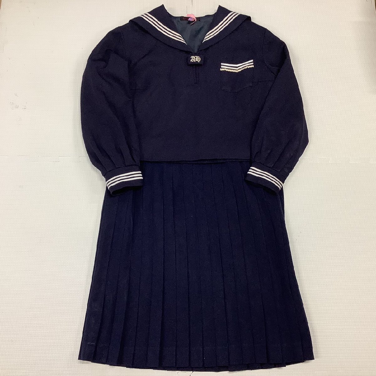 I1124/Y(中古)福島県 安達高校 女子制服2点 /特大/大きい/大きめ I1124/Y(中古)福島県 安達高校 女子制服2点 /特大/大きい/大きめ