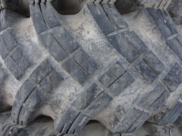 *503 зима экскаватор TOYO W-15 SNOW 16.9-24 10PLY 4шт.@NYLON