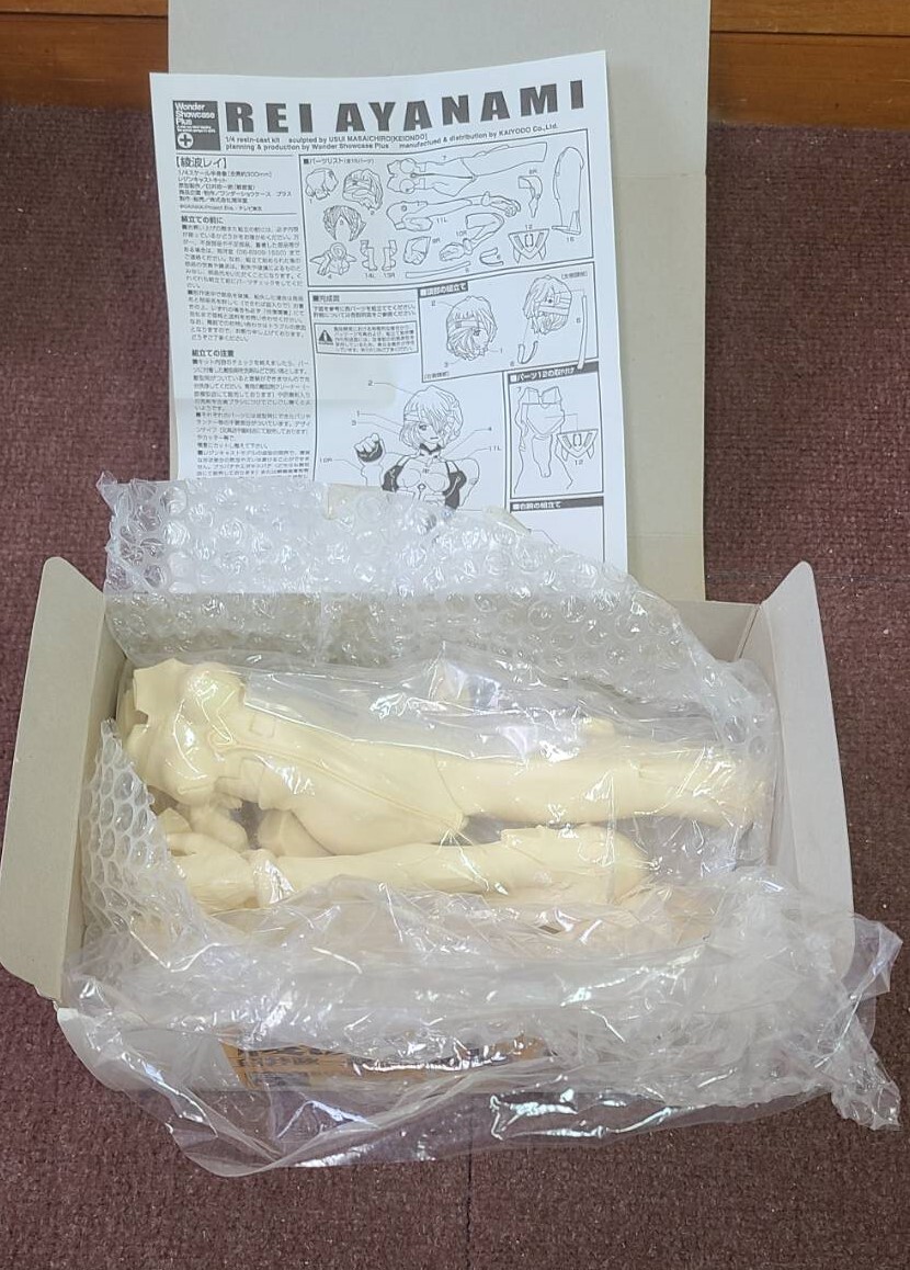 エヴァンゲリオン 綾波レイ ガレージキット 1/4スケール半身像 エヴァンゲリオン 綾波レイ ガレージキット 1/4スケール半身像