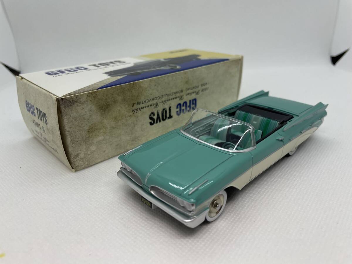 GFCC TOYS 1/43 ポンティアック 1959 Pontiac Bonneville 43001 B J04-R-335