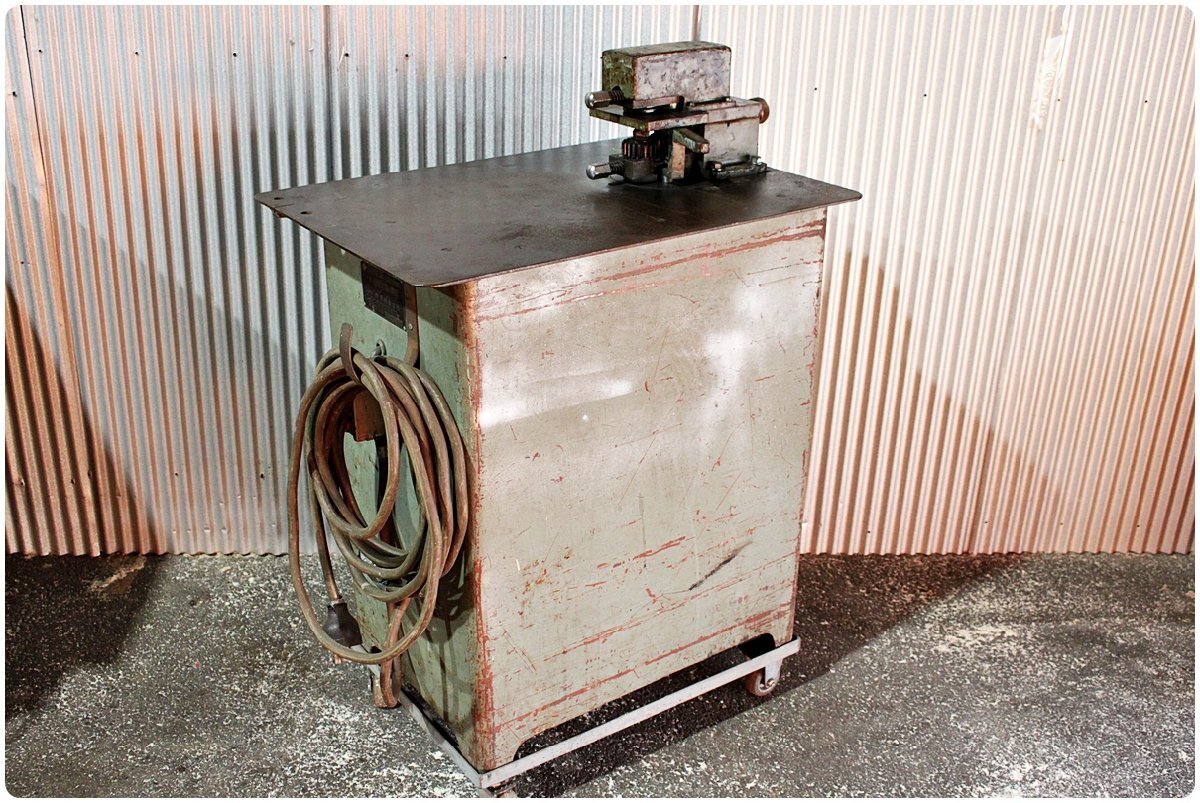 【中古】深川製作所 フカガワ フチ折り機 FR-3 ロール成形機 ボタンパンチ 個人宛ては営業所止