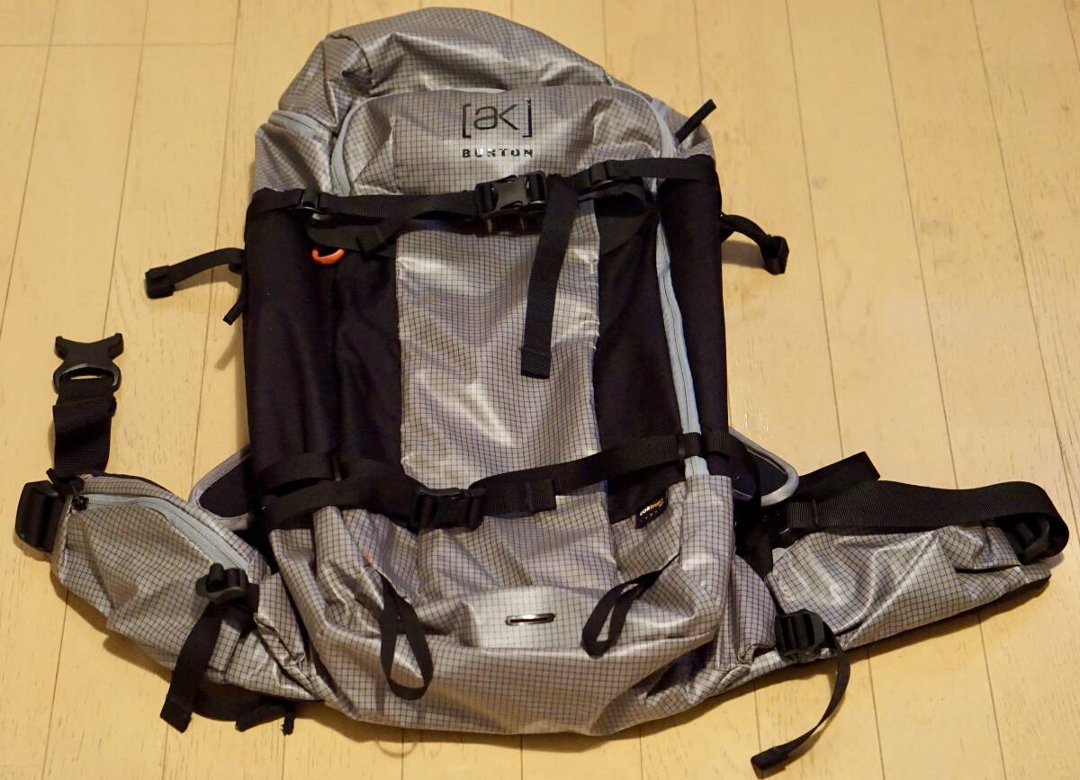 Burton AK スノーボード　バックパック