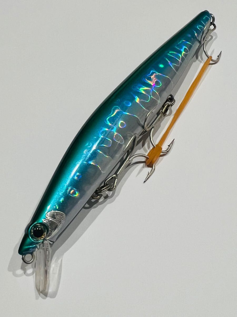 ☆ 送料無料 ☆ 美品 即決 SHIMANO シマノ サイレントアサシン140F グリーンバック ☆ 廃盤カラー ☆ シーバスサクラマスウミアメミノー