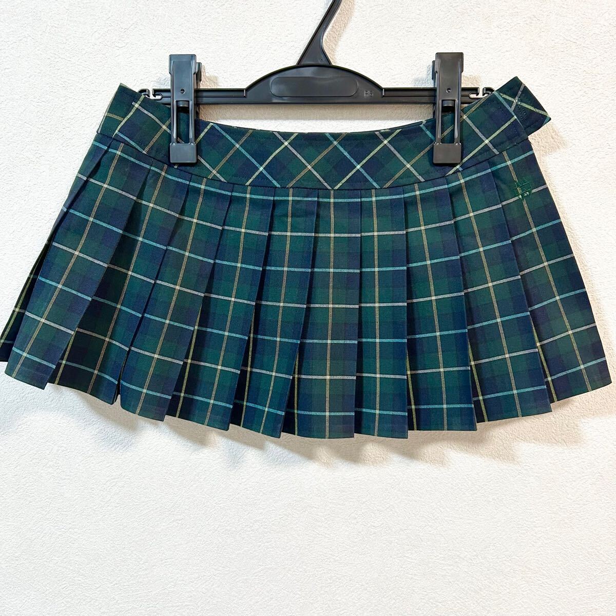 大阪 貝塚高校 制服 マイクロミニスカート W70 丈27.5 夏用(学生 大阪 貝塚高校 制服 マイクロミニスカート W70 丈27.5 夏用(学生