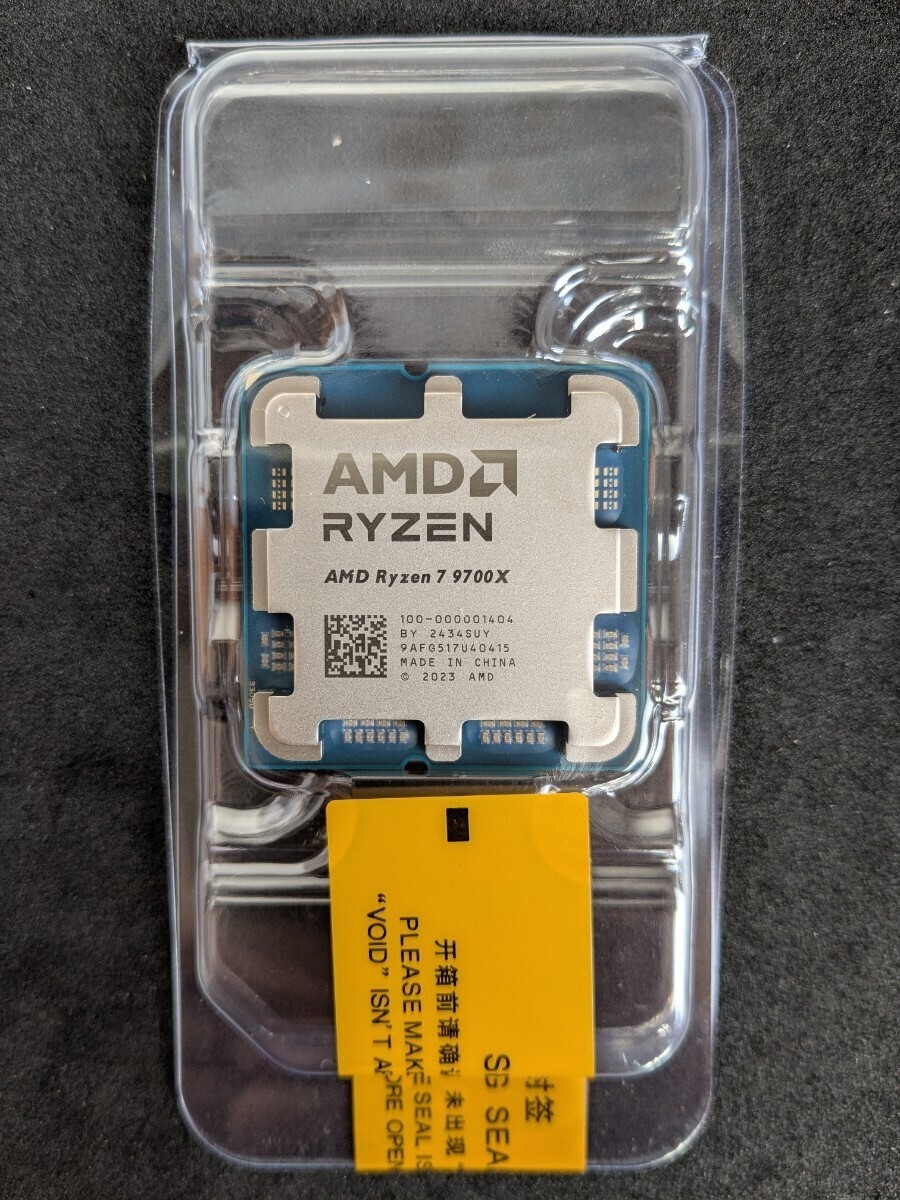 ◇未使用品◇ AMD Ryzen 7 9700X Socket AM5 (バルク品) ◇未使用品◇ AMD Ryzen 7 9700X Socket AM5 (バルク品)