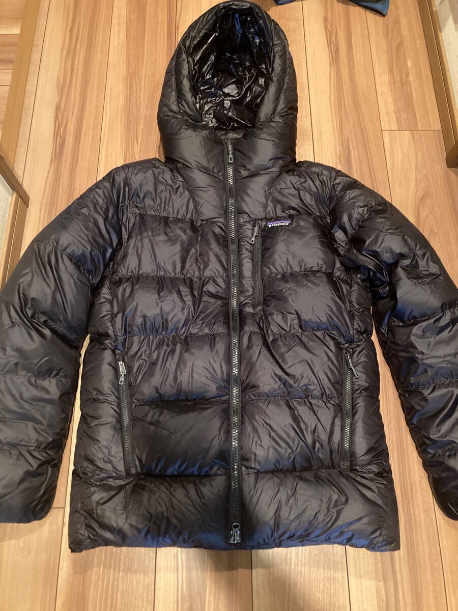 16800円 patagonia パタゴニア p6 フィッツロイダウンフーディー 16800円 patagonia パタゴニア p6 フィッツロイダウンフーディー