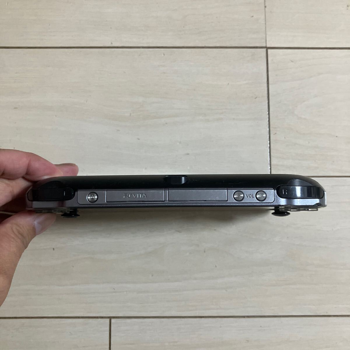 SONY PSVITA PCH-1100 AB01 本体 3G wifi 動作品 初期化 ピーエス ビータ ヴィータ プレイステーション PlayStation ソニー PS 送料無料(PS Vita本体)|売買されたオークション情報、Yahoo!オークション(旧ヤフオク!) の商品情報をアーカイブ公開 - オークファン(aucfan SONY PSVITA PCH-1100 AB01 本体 3G wifi 動作品 初期化 ピーエス ビータ ヴィータ プレイステーション PlayStation ソニー PS 送料無料(PS Vita本体)|売買されたオークション情報、Yahoo!オークション(旧ヤフオク!) の商品情報をアーカイブ公開 - オークファン(aucfan