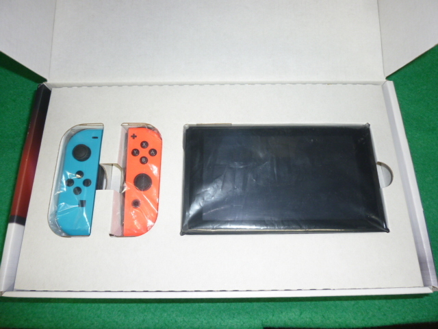 Nintendo Switch 本体 / 付属品完備 / 未対策機 Ver 9 0 0 Nintendo Switch 本体 / 付属品完備 / 未対策機 Ver 9 0 0