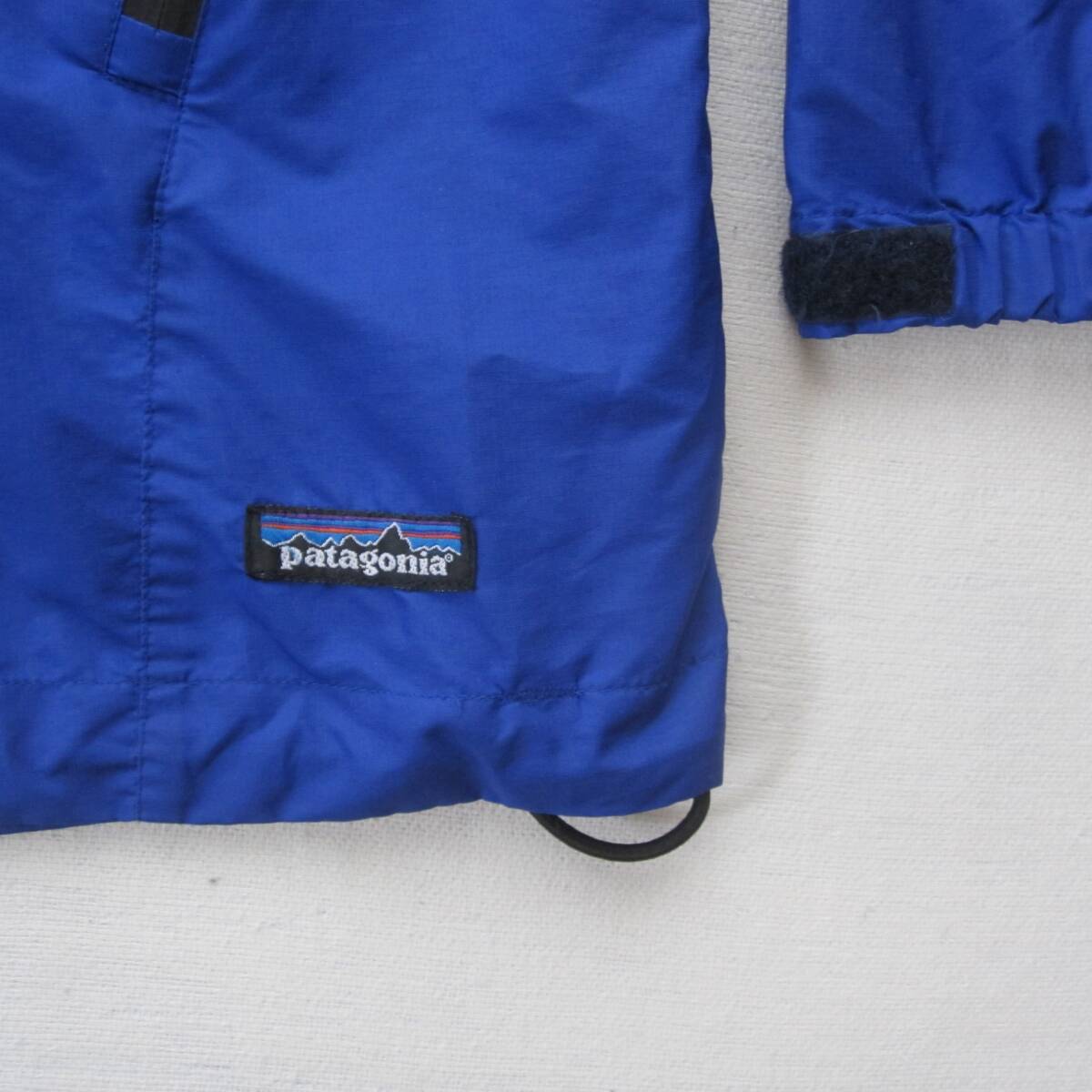 12880円 ☆ パタゴニア エッセンシェルプルオーバー (XS) 2001年 12880円 ☆ パタゴニア エッセンシェルプルオーバー (XS) 2001年