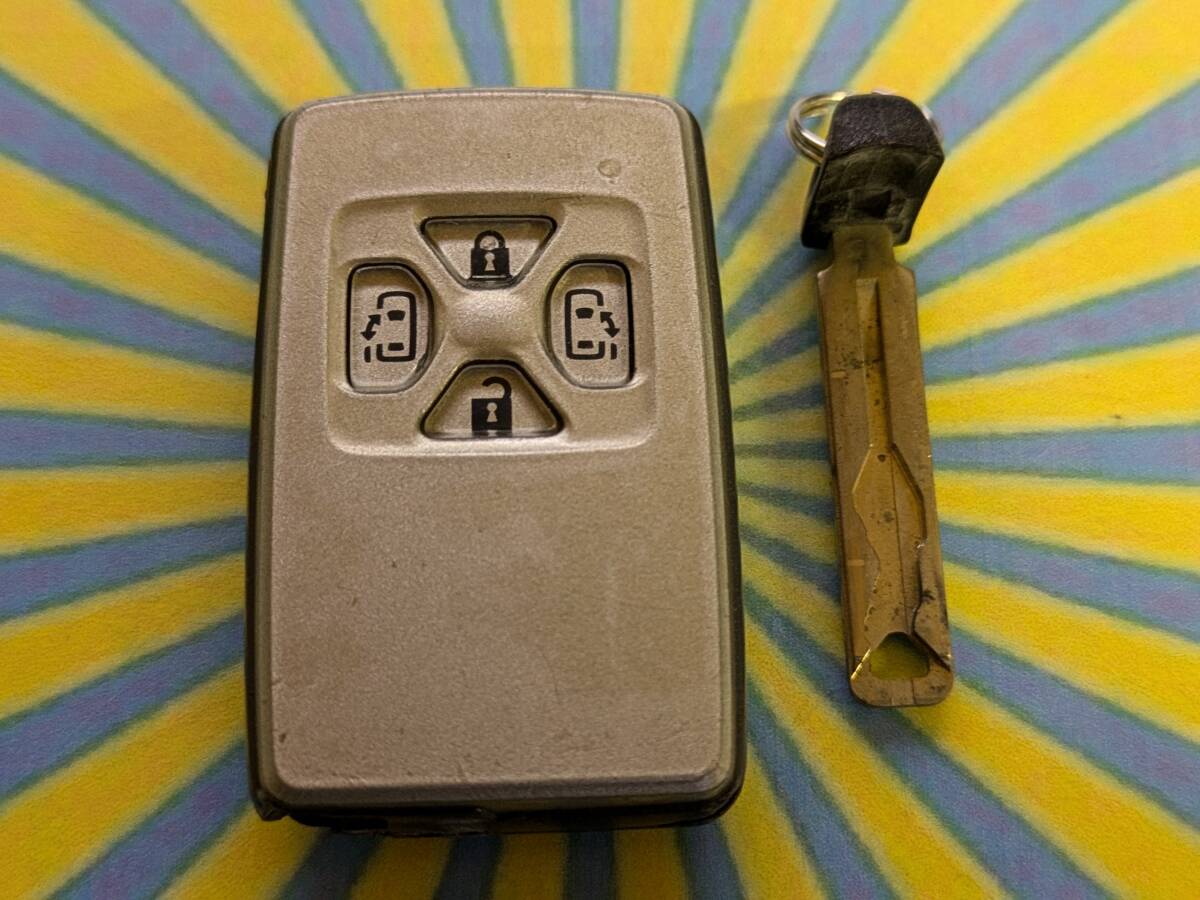 item_image_3