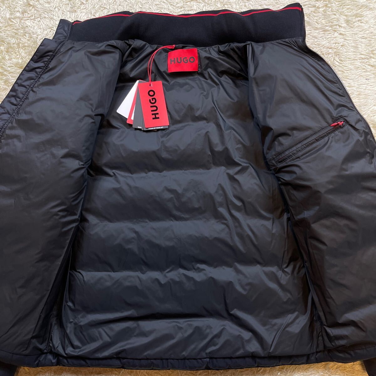 新品/現行タグ/希少赤タグ!! ヒューゴボス HUGO BOSS ダウン 新品/現行タグ/希少赤タグ!! ヒューゴボス HUGO BOSS ダウン