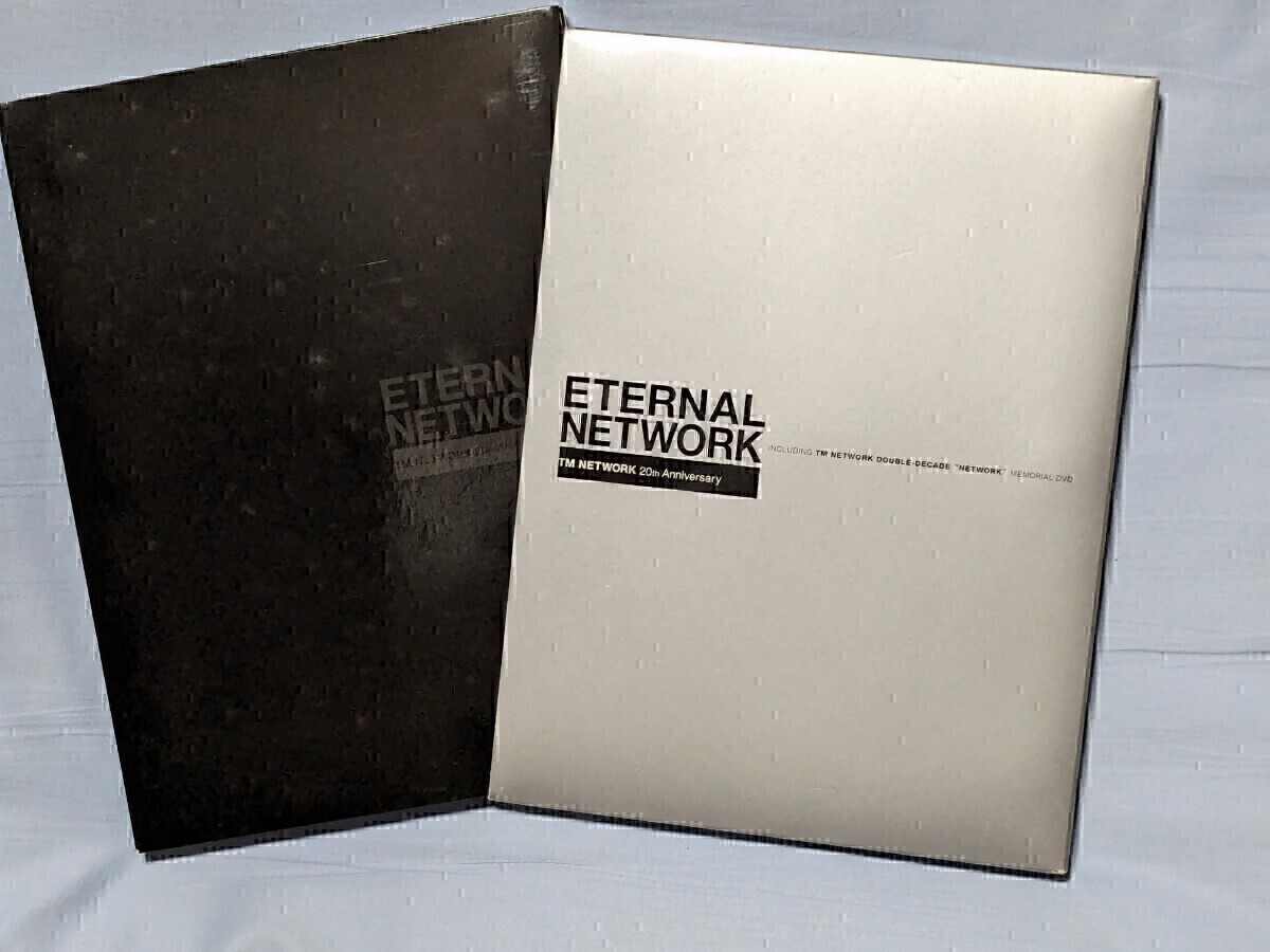 TM NETWORK　インタビュー写真集「ETERNAL NETWORK TM NETWORK 20th Anniversary 」DVD付き