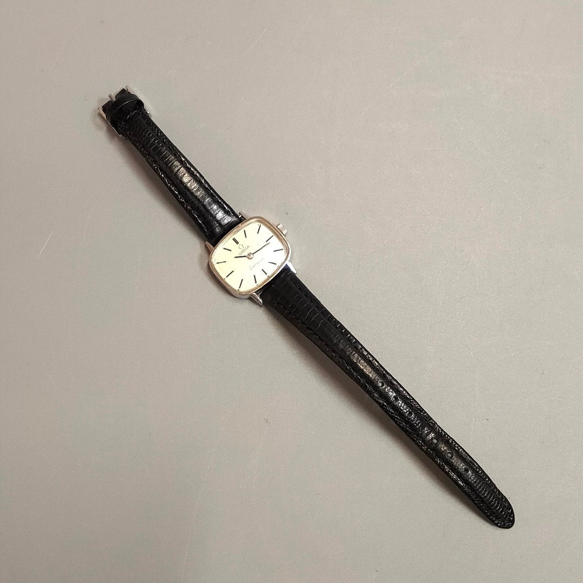 OMEGA オメガ Geneve レザーベルト ジャンク品　121703/SR19K