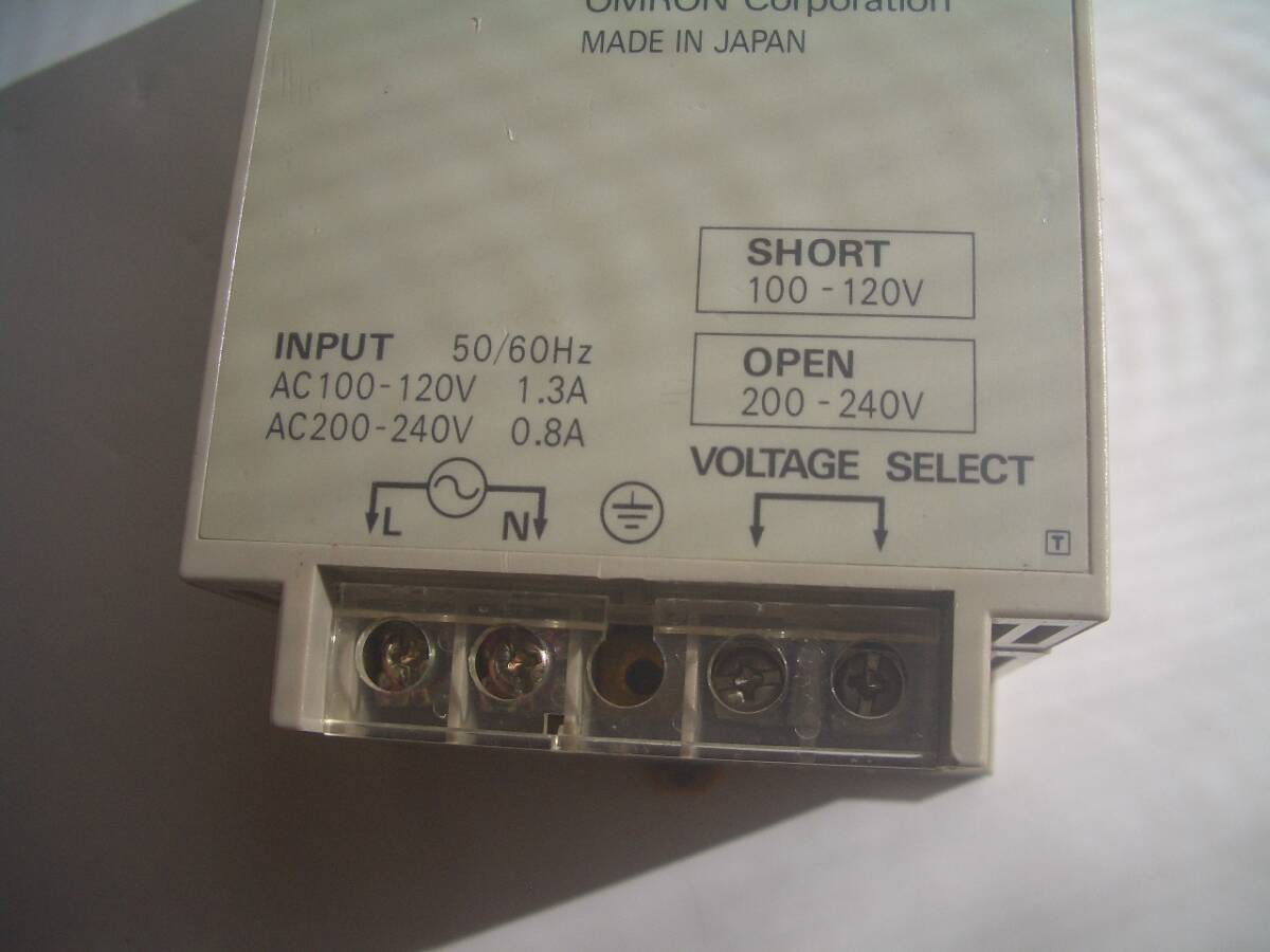 スイッチング電源 OMRON オムロン S82V-0524 中古送料込み スイッチング電源 OMRON オムロン S82V-0524 中古送料込み