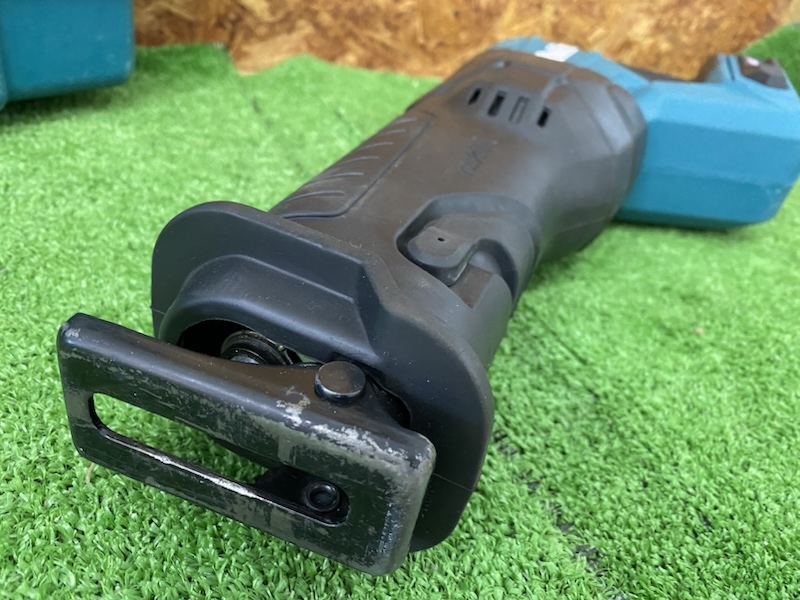 △ D1-9 40V充電式レシプロソー makita マキタ JR001GZK 本体 △ D1-9 40V充電式レシプロソー makita マキタ JR001GZK 本体