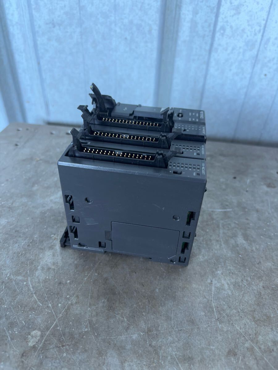 KEYENCE CPUモジュール KV-NC32T KV-NC32EX KV-NC32ET 中古現状 KEYENCE CPUモジュール KV-NC32T KV-NC32EX KV-NC32ET 中古現状