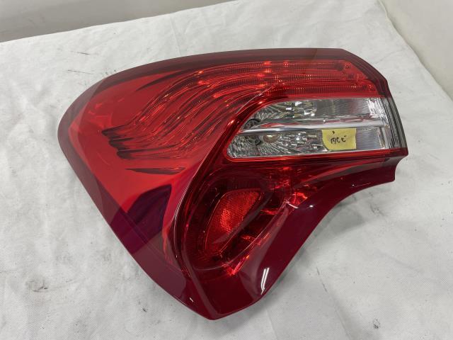 シトロエン DS5 ABA-B85F02 左テールランプ KZC