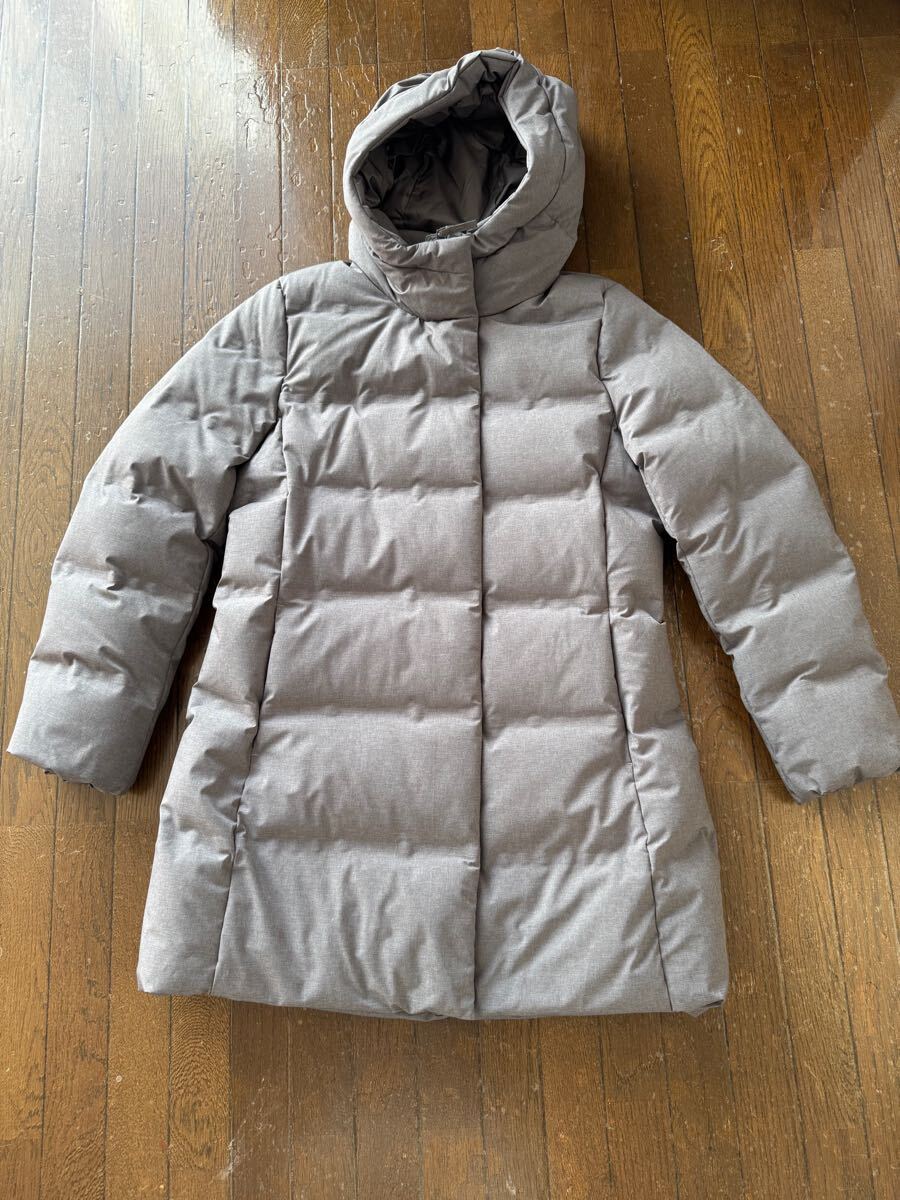 ユニクロ　 シームレスダウンコート　グレー　サイズＬ