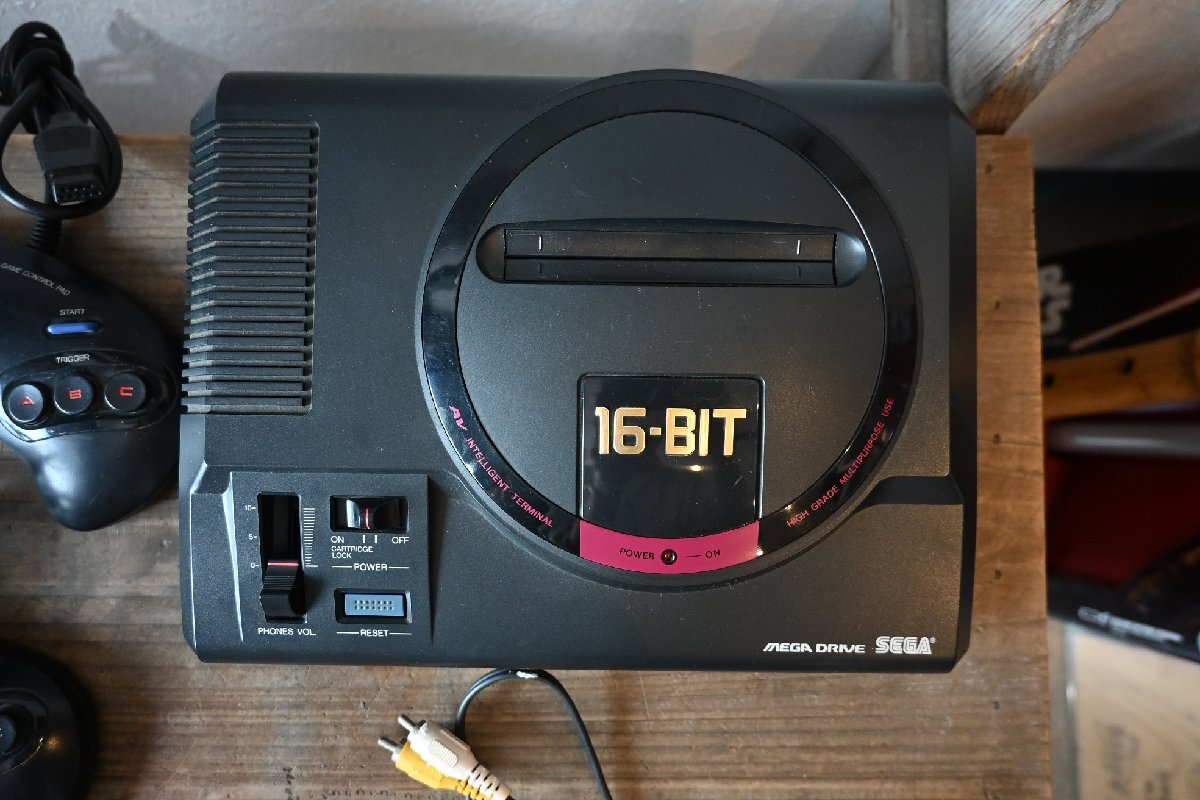 0SEGA MEGA DRIVE 16 bit Sega Mega Drive игра машина контроллер в коробке старый инструмент. gplus Hiroshima 2501i