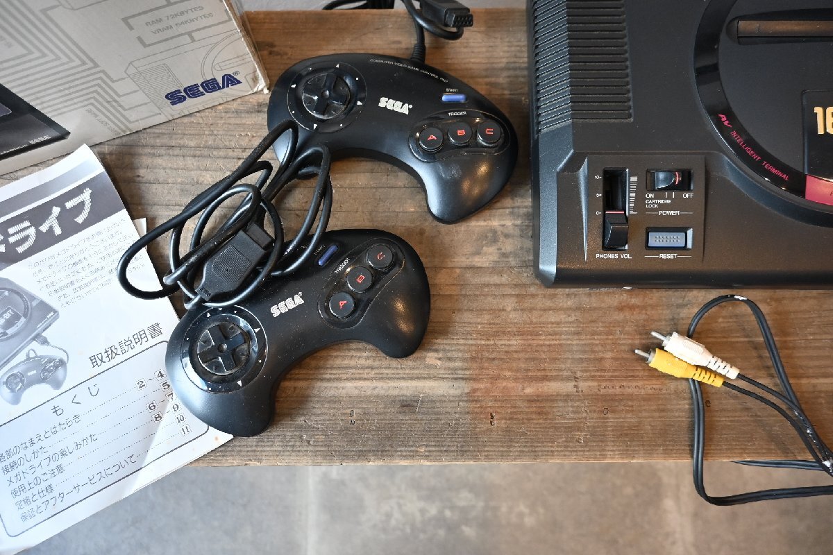 0SEGA MEGA DRIVE 16 bit Sega Mega Drive игра машина контроллер в коробке старый инструмент. gplus Hiroshima 2501i