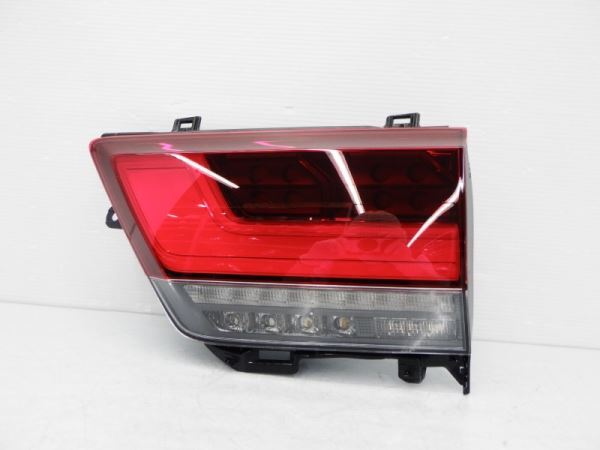 確認用写真 さかさか様確認用 260106GW1B Genuine Nissan LAMP ASSY-RH