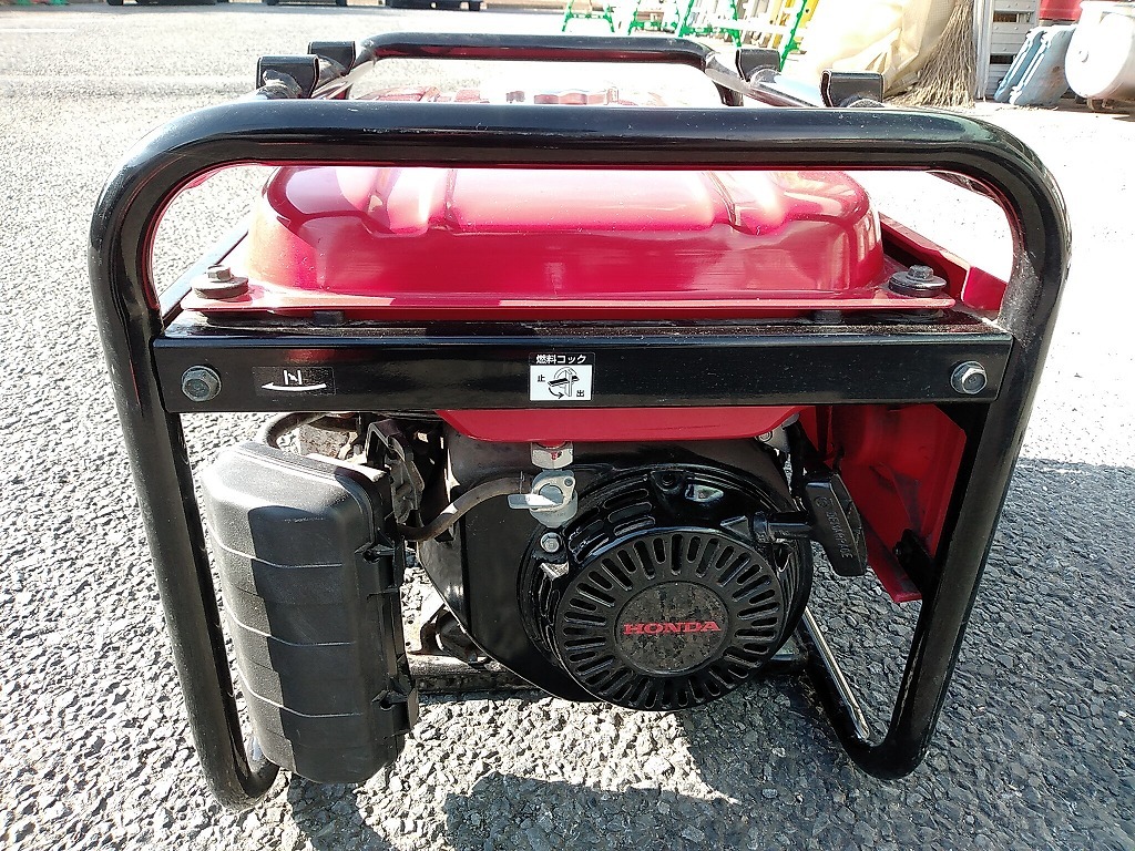 【埼玉県蓮田市◆引取限定】 中古品 HONDA ホンダ 50Hz 2.0kVA スタンダード 発電機 EBR2300CX タンク容量12L