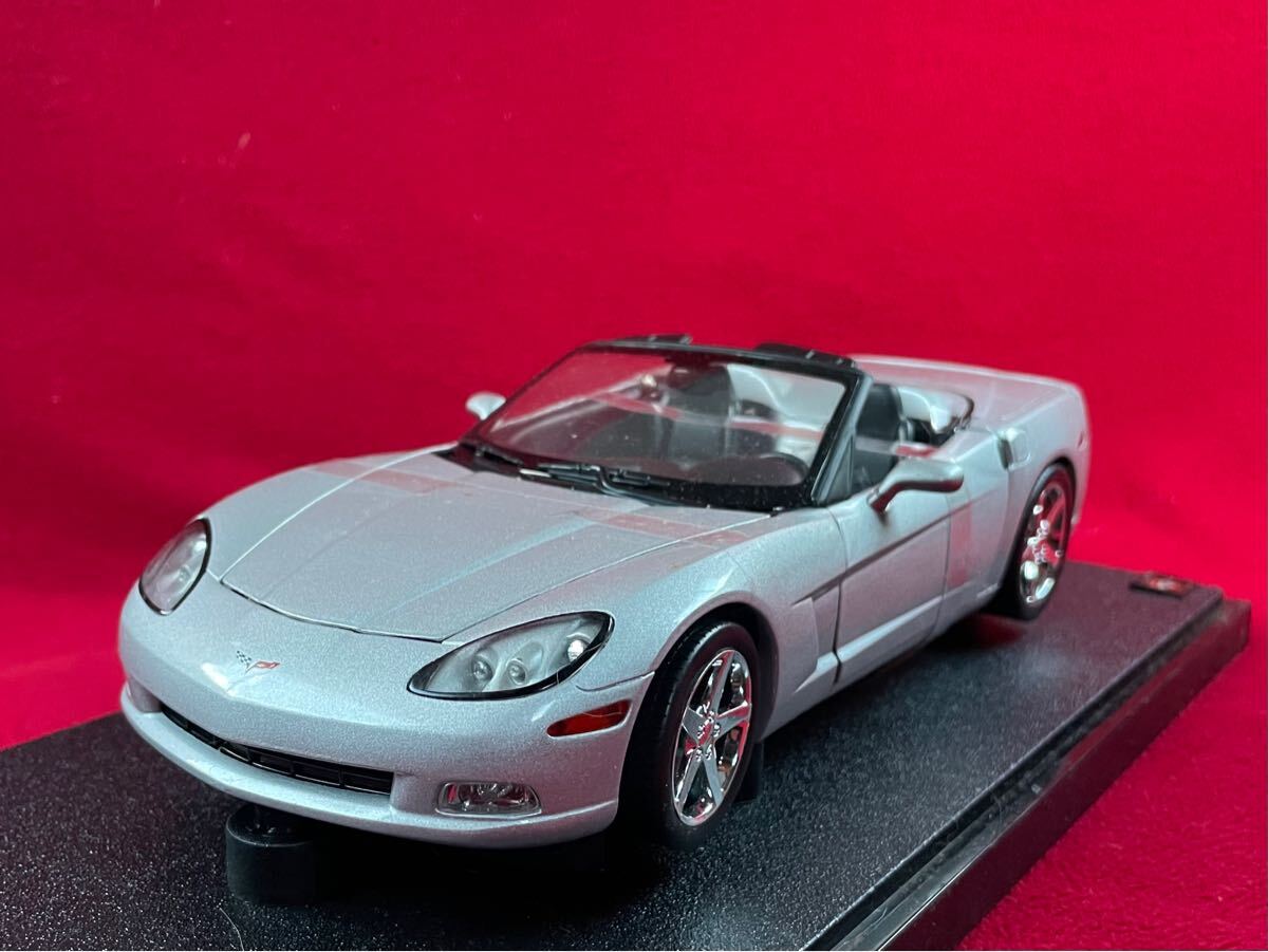 Hot Wheels 1/18 シボレー コルベット Chevrolet シルバー　Corvette ダイキャスト ミニカー ホットウィール　c6