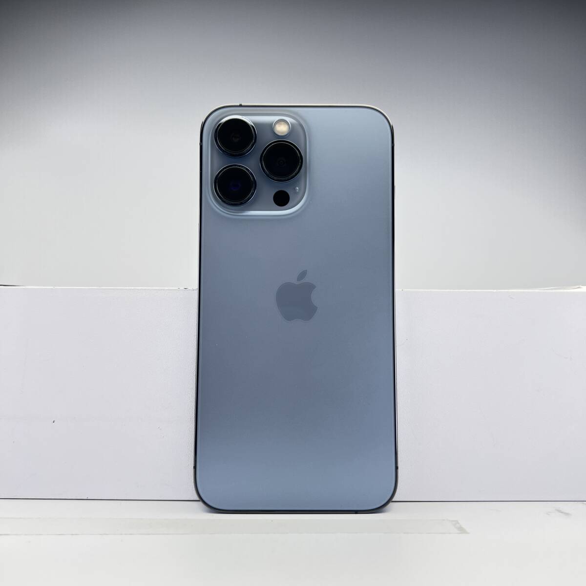 iPhone 13 Pro 256GB シエラブルー SIMフリー 訳あり品 ジャンク iPhone 13 Pro 256GB シエラブルー SIMフリー 訳あり品 ジャンク