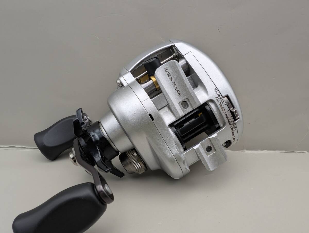  Daiwa T3 1016H-TW правый наматывать 