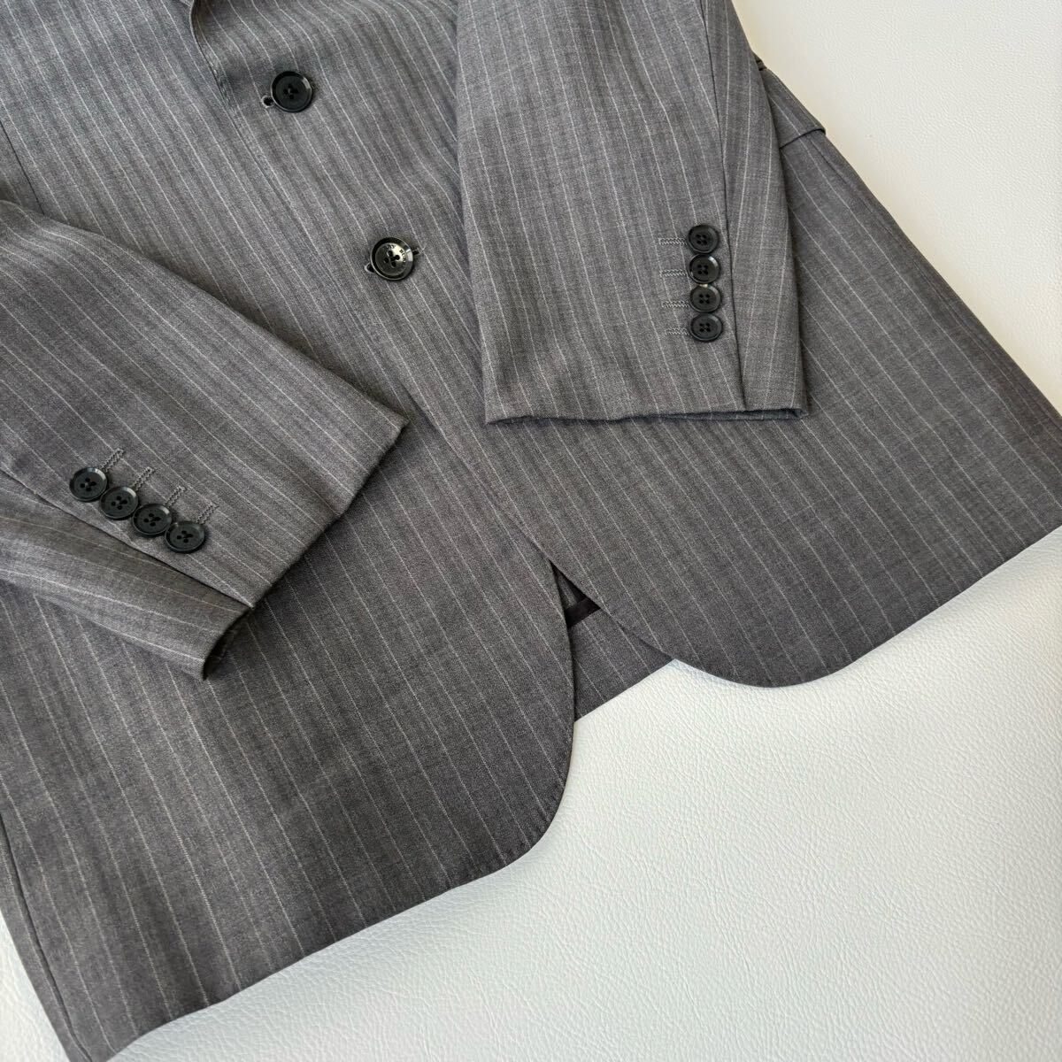 未使用級/サイズXL相当】バーバリーロンドン BURBERRY スーツ 未使用級/サイズXL相当】バーバリーロンドン BURBERRY スーツ