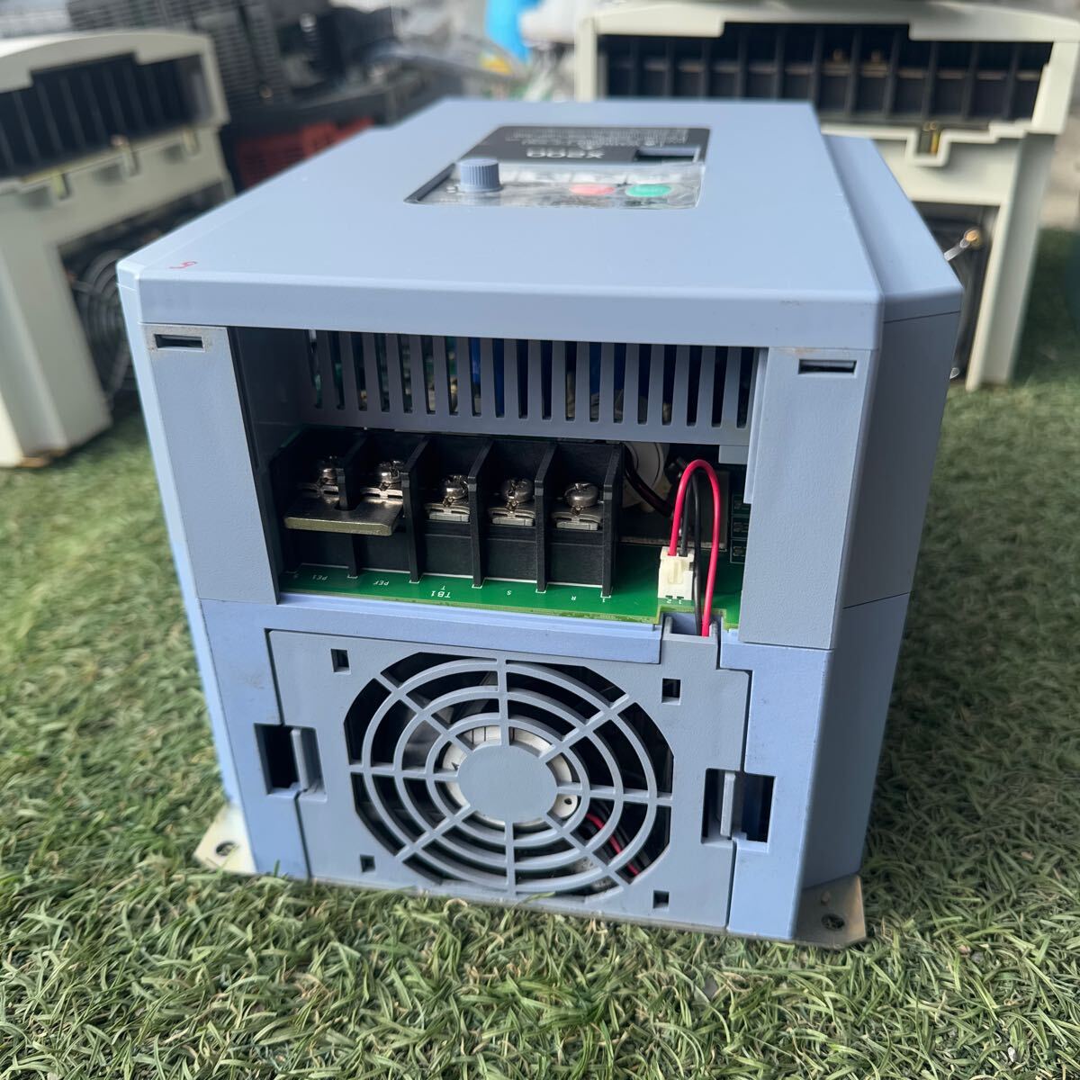 5A125 Hitachi X200-075LFRF инвертер работа с гарантией in voice соответствует 